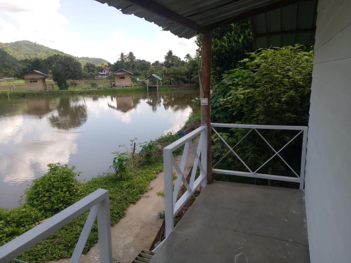Samoeng Fishing Park Home Stay Eksteriør billede